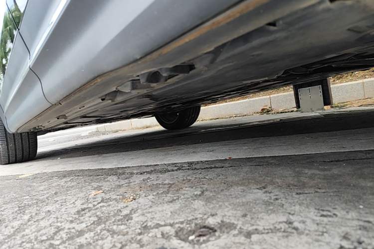 Used Mercedes-Benz GLB 2022 GLB 220 Fashion Model Left Side Sill