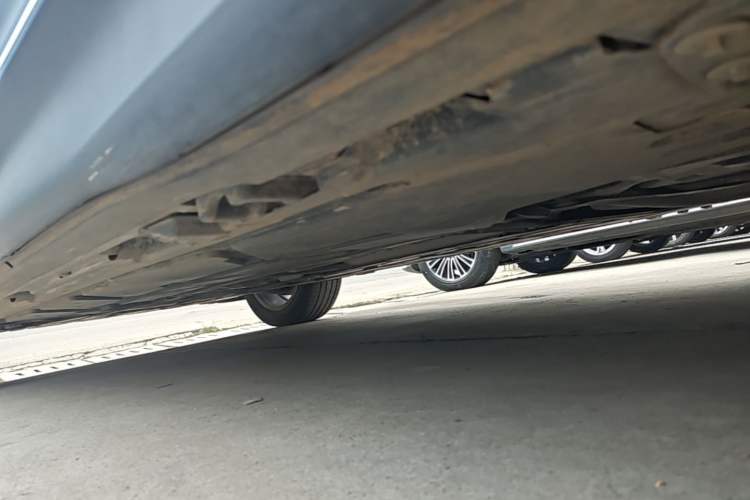 Used Mercedes-Benz GLB 2022 Second Facelift GLB 200 Fashion Edition Left Side Sill