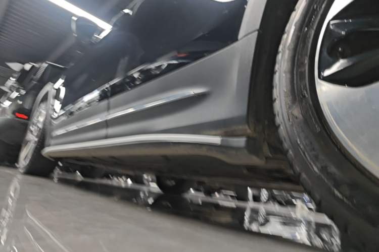 Used Mercedes-Benz GLB 2022 Updated GLB 200 Fashion Edition Left Side Sill