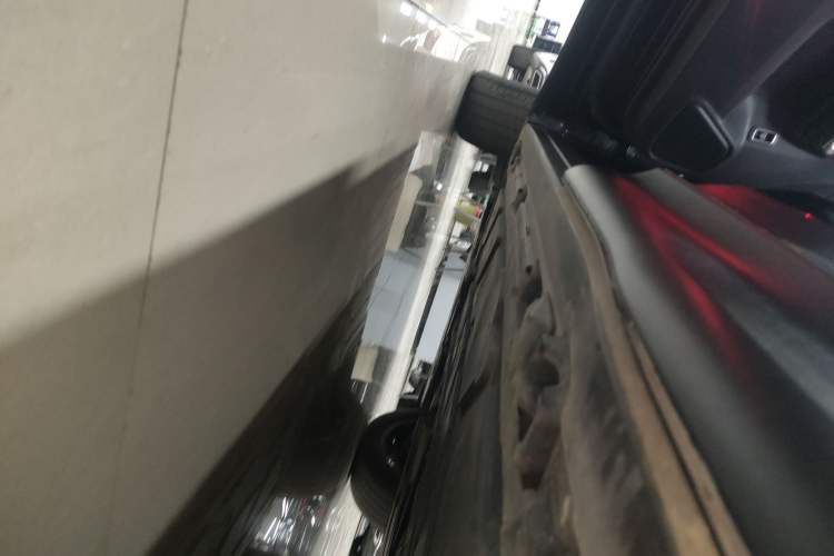 Used Mercedes-Benz GLB 2022 GLB 220 4MATIC Left Side Sill