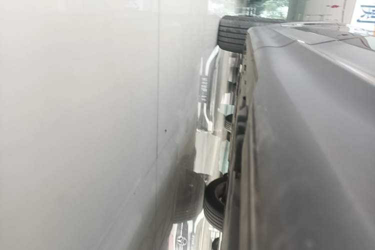 Used Mercedes-Benz GLB 2022 Second Facelift GLB 200 Dynamic Edition Left Side Sill