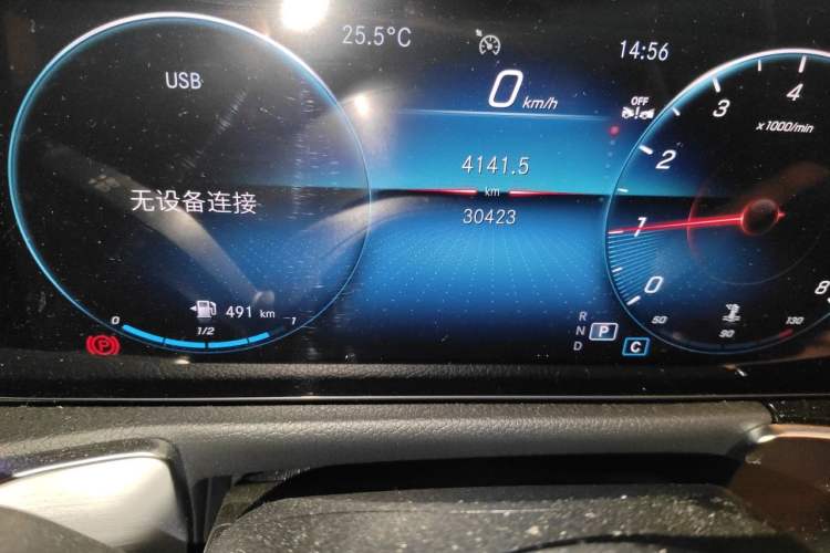 Used Mercedes-Benz GLB 2022 GLB 220 Dynamic Edition Odometer Close Up
