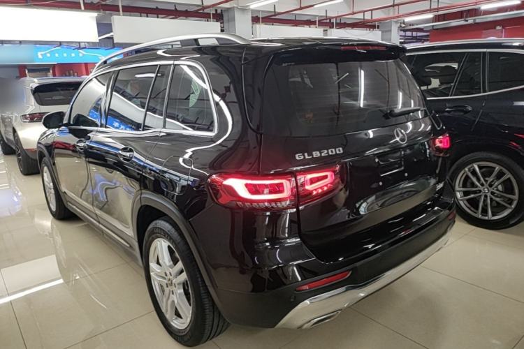 Used Mercedes-Benz GLB 2022 GLB 200 Dynamic Edition Rear Left 45 Deg