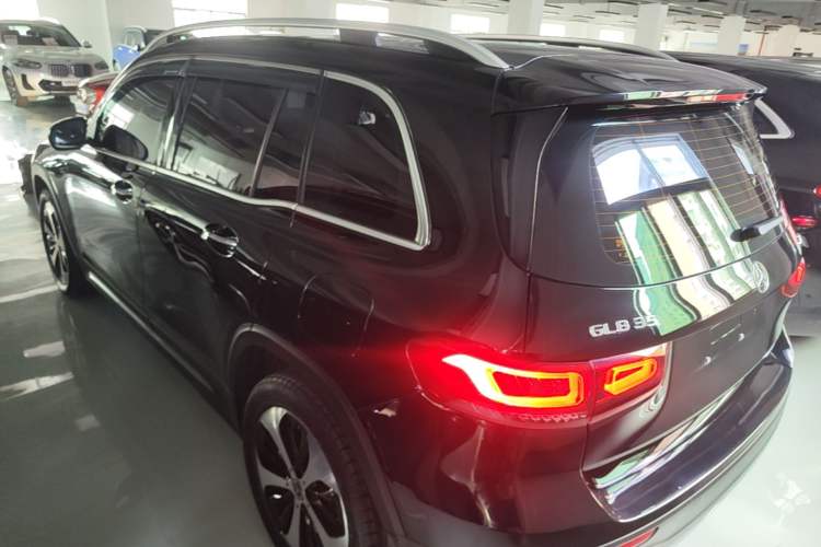 Used Mercedes-Benz GLB 2022 GLB 200 Stylish Edition Rear Left 45 Deg