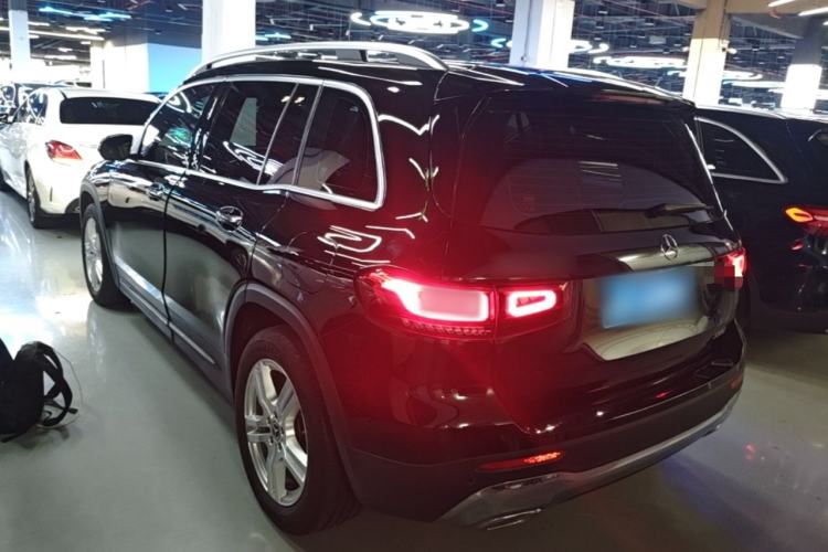 Used Mercedes-Benz GLB 2022 Second Facelift GLB 200 Dynamic Edition Rear Left 45 Deg