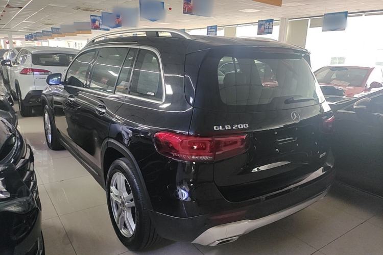 Used Mercedes-Benz GLB 2022 Refresh GLB 200 Dynamic Edition Rear Left 45 Deg