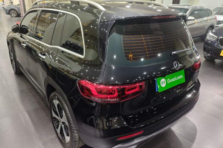 Used Mercedes-Benz GLB 2022 Updated GLB 200 Fashion Edition Rear Left 45 Deg