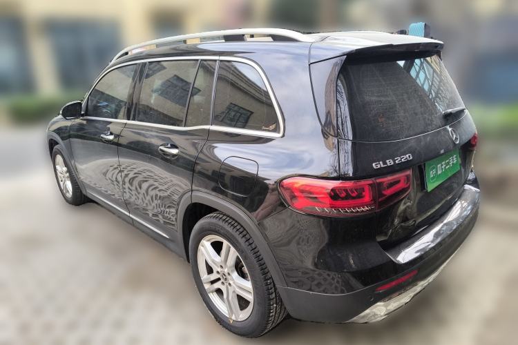 Used Mercedes-Benz GLB 2022 GLB 220 Dynamic Edition Rear Left 45 Deg