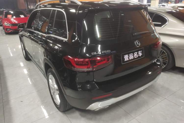 Used Mercedes-Benz GLB 2022 Second Facelift GLB 200 Dynamic Edition Rear Left 45 Deg