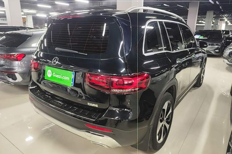 Used Mercedes-Benz GLB 2022 Updated GLB 200 Fashion Edition Rear Right 45 Deg