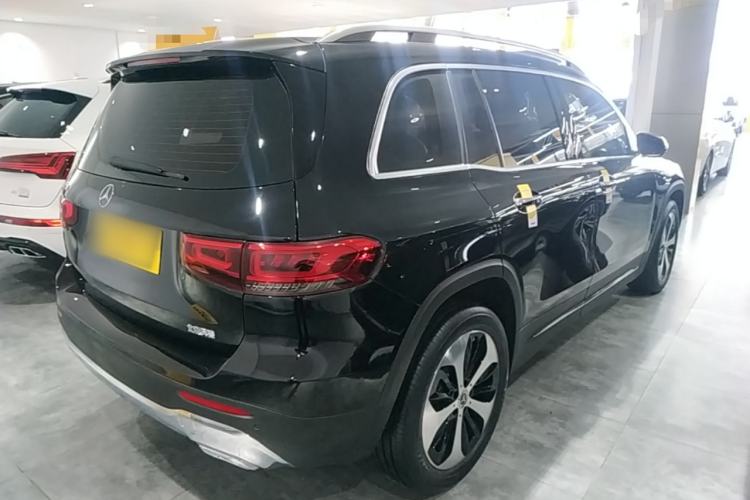 Used Mercedes-Benz GLB 2022 GLB 220 Fashion Model Rear Right 45 Deg