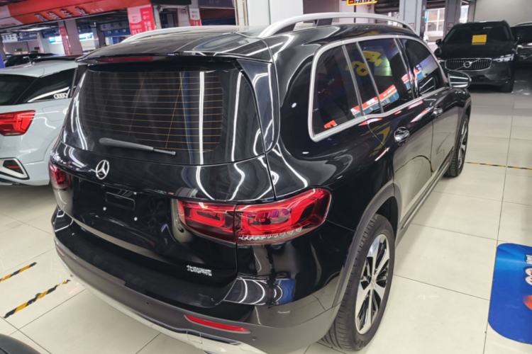 Used Mercedes-Benz GLB 2022 Updated GLB 200 Fashion Edition Rear Right 45 Deg