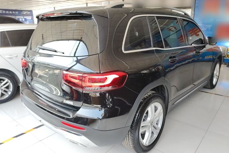 Used Mercedes-Benz GLB 2022 Second Facelift GLB 200 Dynamic Edition Rear Right 45 Deg