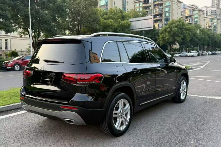 Used Mercedes-Benz GLB 2022 Second Facelift GLB 200 Fashion Edition Rear Right 45 Deg