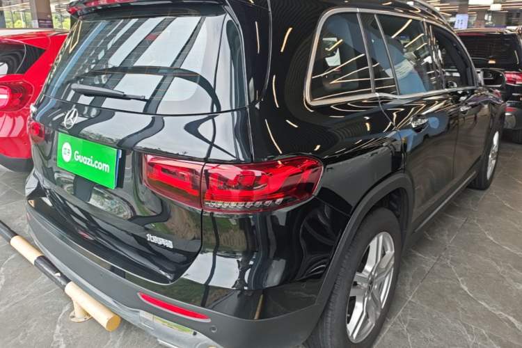 Used Mercedes-Benz GLB 2022 GLB 200 Dynamic Edition Rear Right 45 Deg