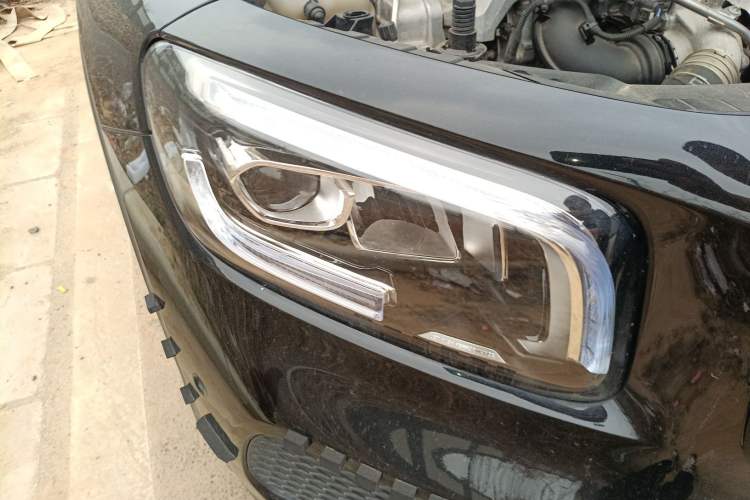 Used Mercedes-Benz GLB 2022 GLB 220 Fashion Model Right Front Headlight