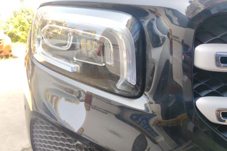 Used Mercedes-Benz GLB 2022 GLB 220 Fashion Model Right Front Headlight