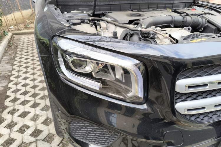 Used Mercedes-Benz GLB 2022 GLB 220 Dynamic Edition Right Front Headlight
