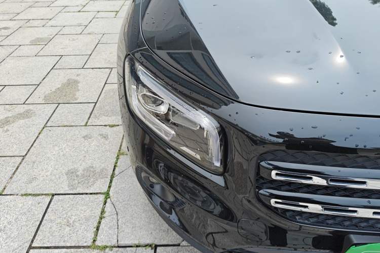 Used Mercedes-Benz GLB 2022 GLB 220 4MATIC Right Front Headlight