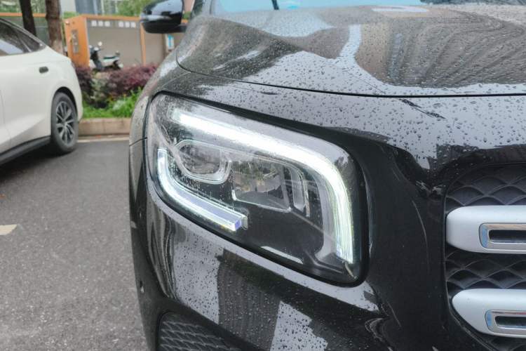 Used Mercedes-Benz GLB 2022 GLB 220 Fashion Model Right Front Headlight