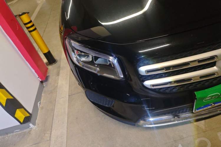 Used Mercedes-Benz GLB 2022 Updated GLB 200 Fashion Edition Right Front Headlight