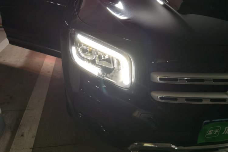 Used Mercedes-Benz GLB 2022 GLB 200 Dynamic Edition Right Front Headlight