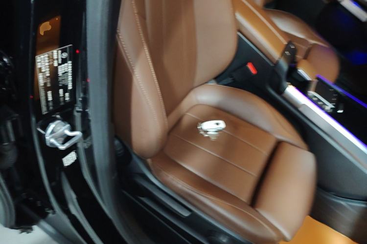 Used Mercedes-Benz GLB 2022 Refresh GLB 200 Dynamic Edition Right Front Seat