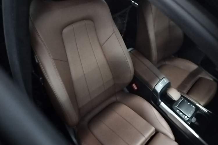 Used Mercedes-Benz GLB 2022 GLB 200 Stylish Edition Right Front Seat