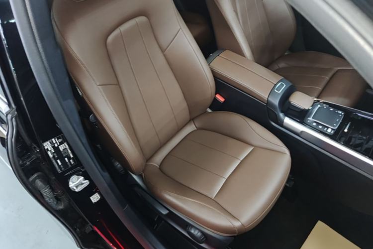 Used Mercedes-Benz GLB 2022 GLB 220 Fashion Model Right Front Seat