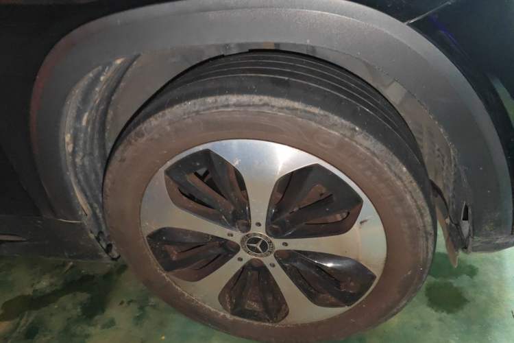 Used Mercedes-Benz GLB 2022 GLB 220 Fashion Model Right Front Wheel Hub