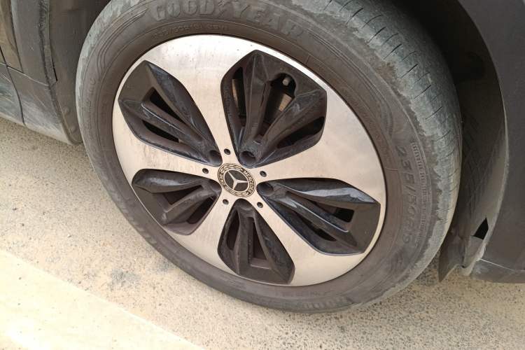 Used Mercedes-Benz GLB 2022 GLB 220 Fashion Model Right Front Wheel Hub