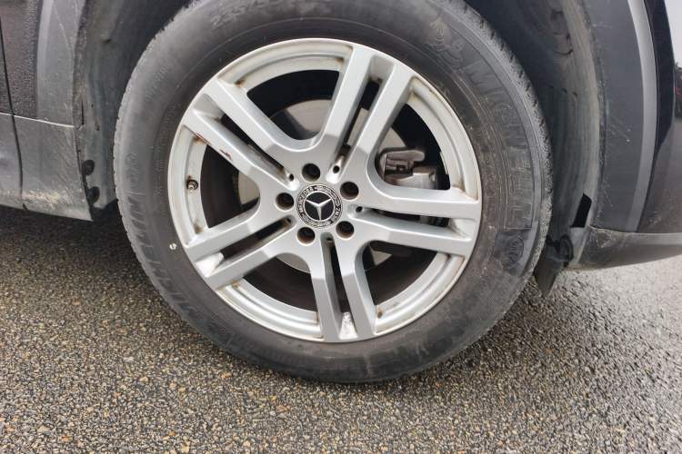 Used Mercedes-Benz GLB 2022 Second Facelift GLB 200 Fashion Edition Right Front Wheel Hub