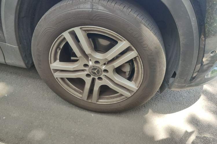 Used Mercedes-Benz GLB 2022 Refresh GLB 200 Dynamic Edition Right Front Wheel Hub