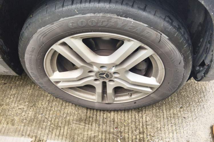 Used Mercedes-Benz GLB 2022 Second Facelift GLB 200 Fashion Edition Right Front Wheel Hub