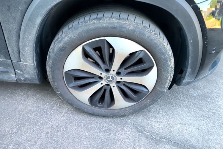 Used Mercedes-Benz GLB 2022 Updated GLB 200 Fashion Edition Right Front Wheel Hub