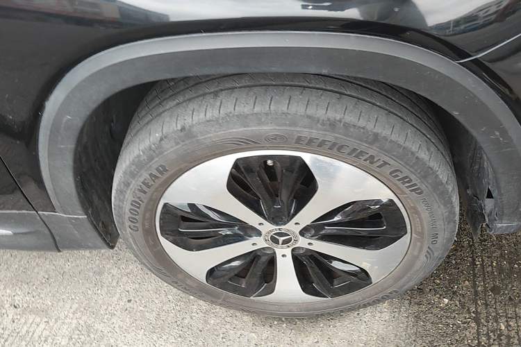 Used Mercedes-Benz GLB 2022 GLB 220 Fashion Model Right Front Wheel Hub