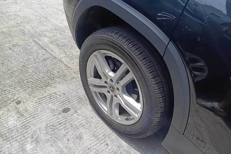 Used Mercedes-Benz GLB 2022 Refresh GLB 200 Dynamic Edition Right Rear Wheel Hub