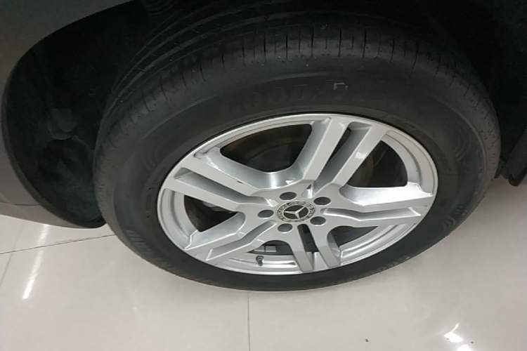 Used Mercedes-Benz GLB 2022 Second Facelift GLB 200 Fashion Edition Right Rear Wheel Hub