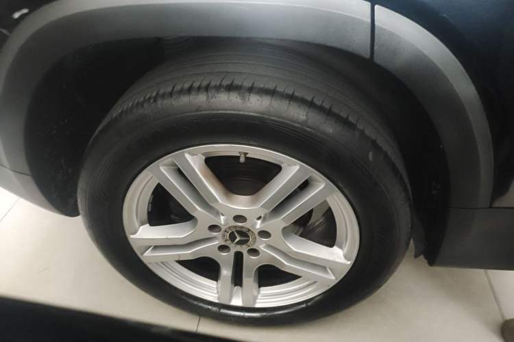 Used Mercedes-Benz GLB 2022 Refresh GLB 200 Dynamic Edition Right Rear Wheel Hub