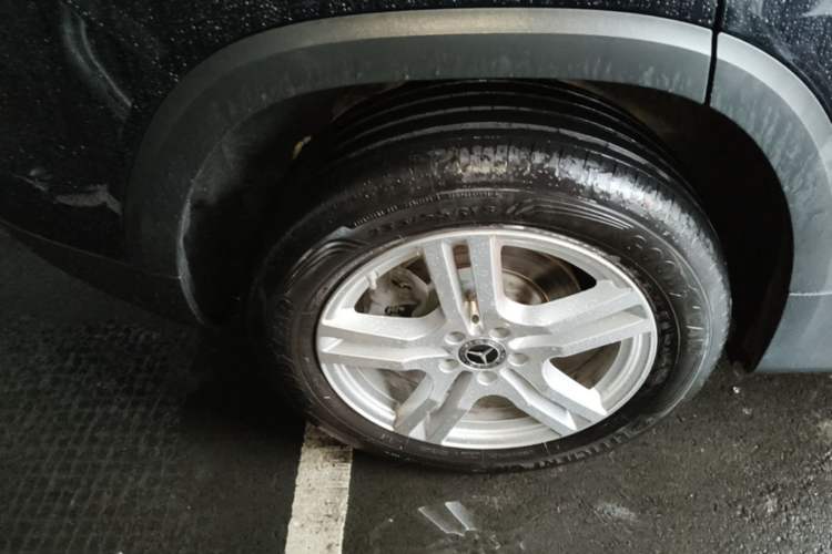 Used Mercedes-Benz GLB 2022 Second Facelift GLB 200 Fashion Edition Right Rear Wheel Hub