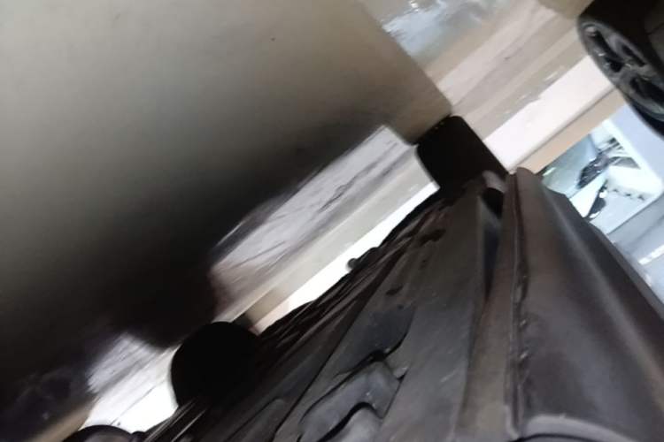 Used Mercedes-Benz GLB 2022 Updated GLB 200 Fashion Edition Right Side Sill