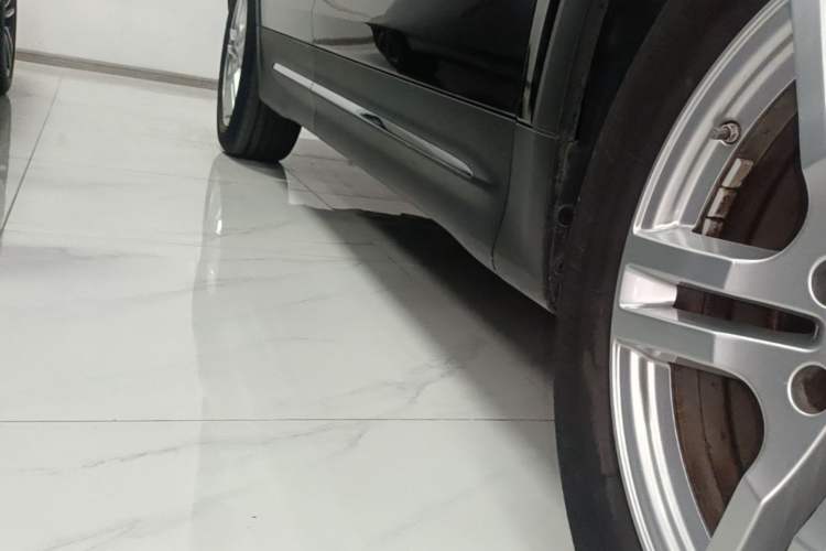 Used Mercedes-Benz GLB 2022 Refresh GLB 200 Dynamic Edition Right Side Sill