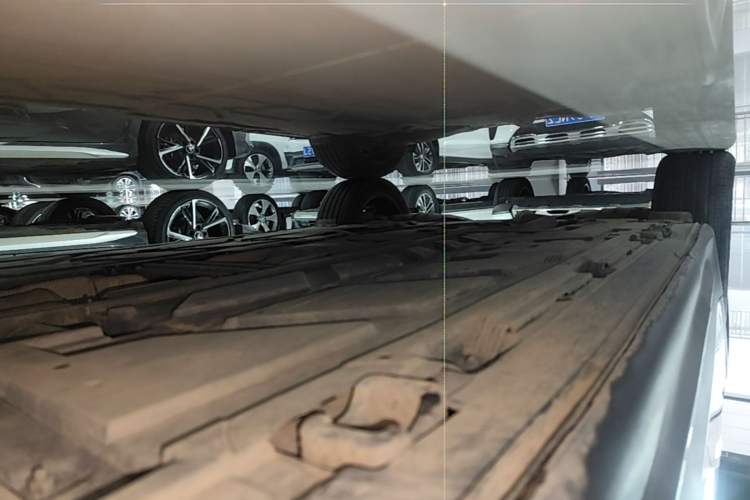 Used Mercedes-Benz GLB 2022 Updated GLB 200 Fashion Edition Right Side Sill