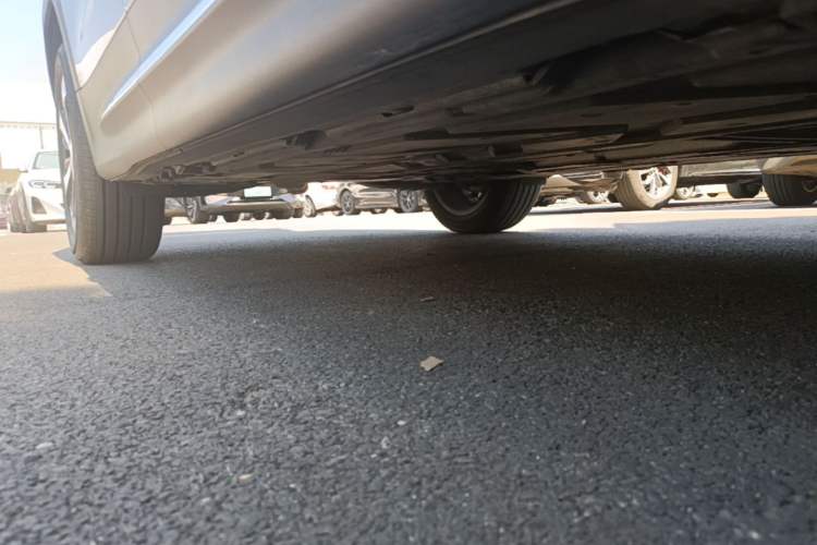 Used Mercedes-Benz GLB 2022 Updated GLB 200 Fashion Edition Right Side Sill