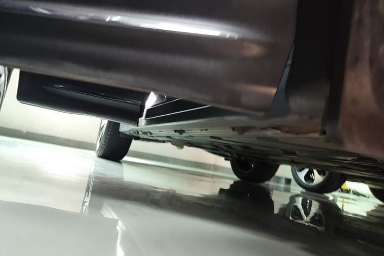 Used Mercedes-Benz GLB 2022 GLB 200 Stylish Edition Right Side Sill