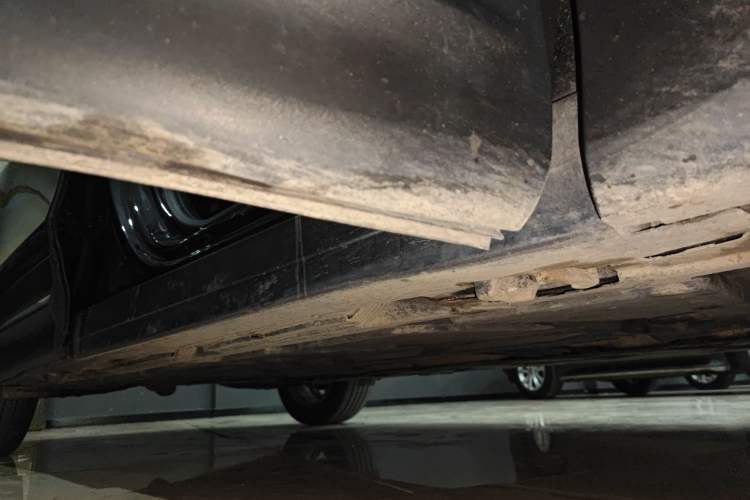 Used Mercedes-Benz GLB 2022 Refresh GLB 200 Dynamic Edition Right Side Sill