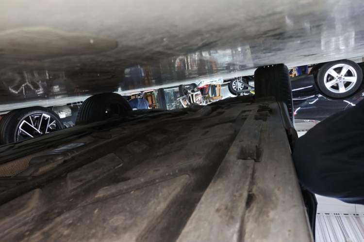 Used Mercedes-Benz GLB 2022 GLB 220 Fashion Model Right Side Sill