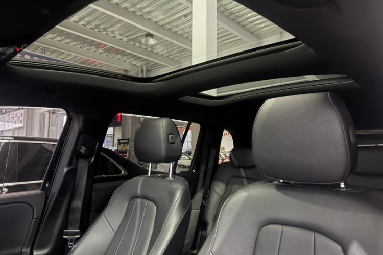 Used Mercedes-Benz GLB 2022 GLB 220 4MATIC Roof