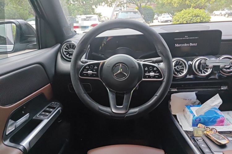 Used Mercedes-Benz GLB 2022 GLB 220 Dynamic Edition Steering Wheel