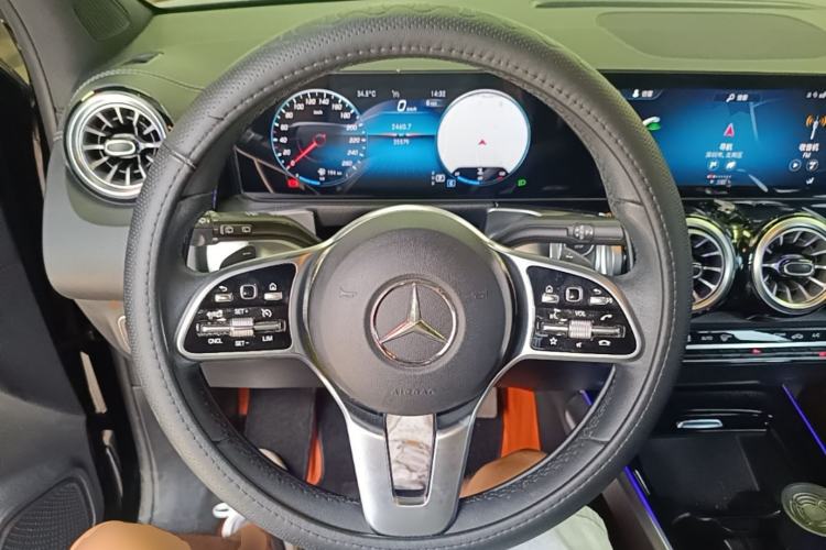 Used Mercedes-Benz GLB 2022 Refresh GLB 200 Dynamic Edition Steering Wheel
